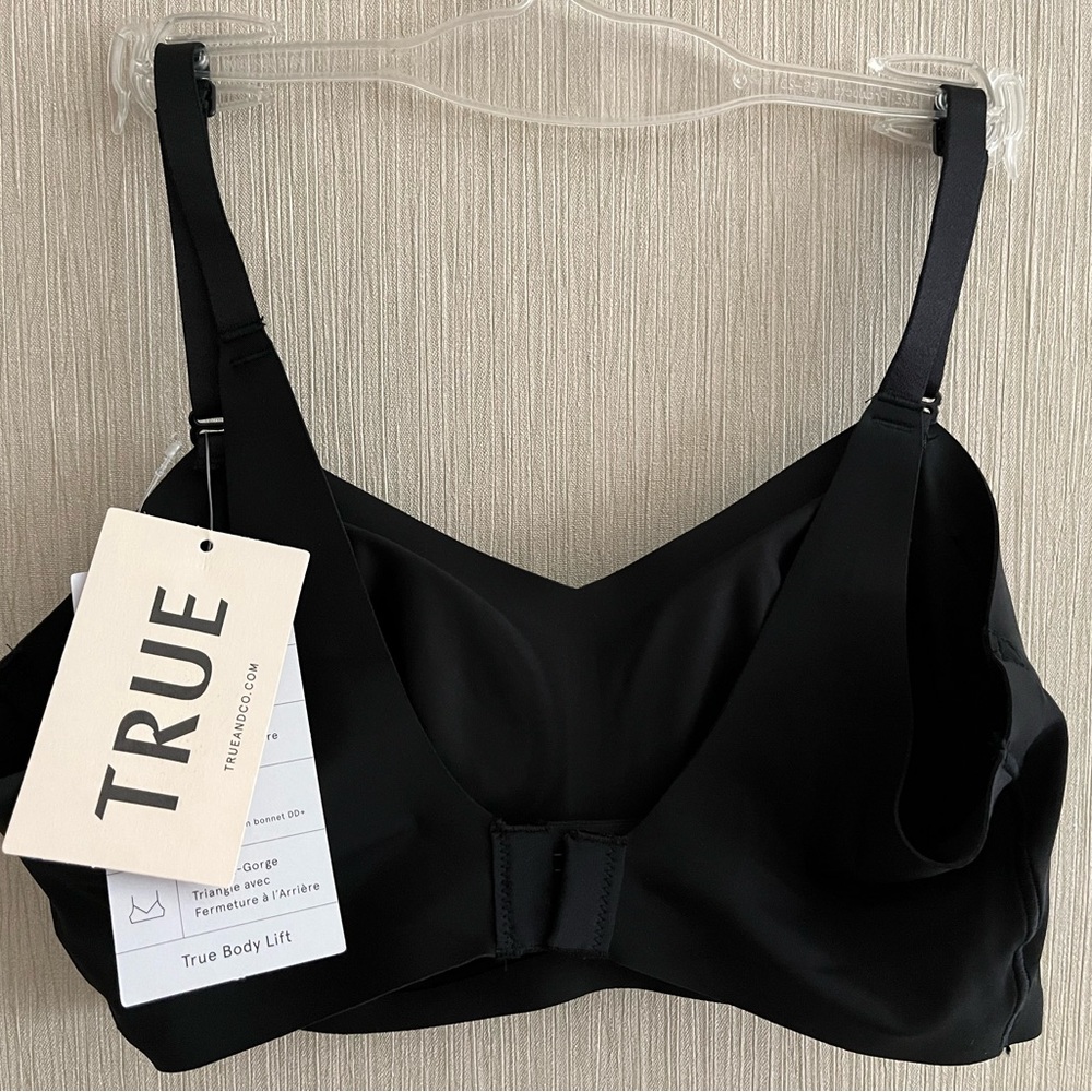 True&Co. Super Soft and Silky Laser-cut Tech Sealed Removable Pads No Lines Bra - Picture 2 of 8